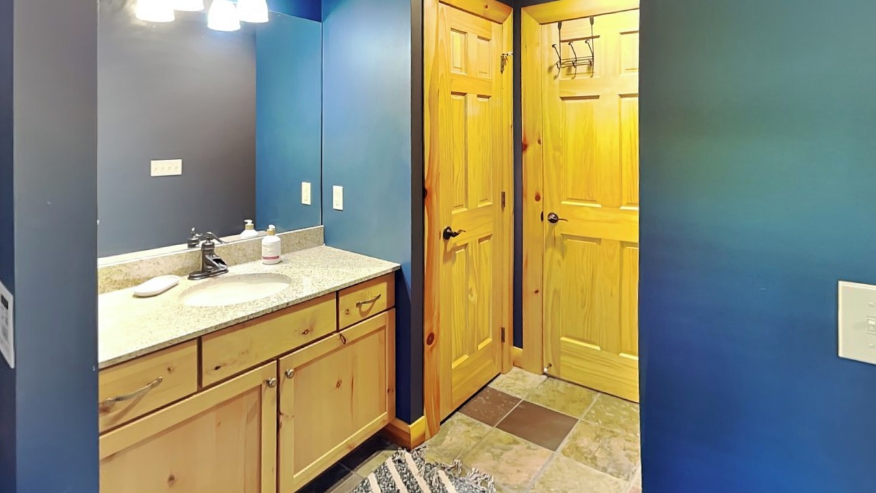 Photo of Bathroom in Oakland