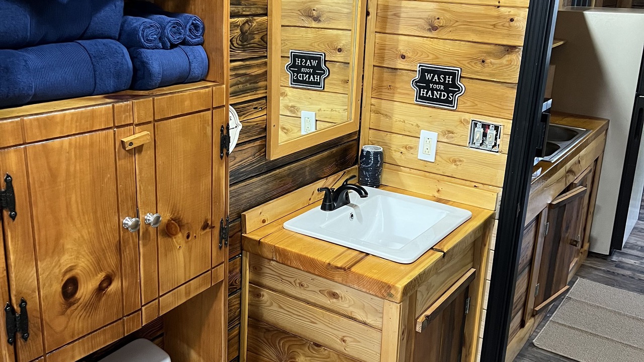 Photo of Bathroom in Pine Ridge
