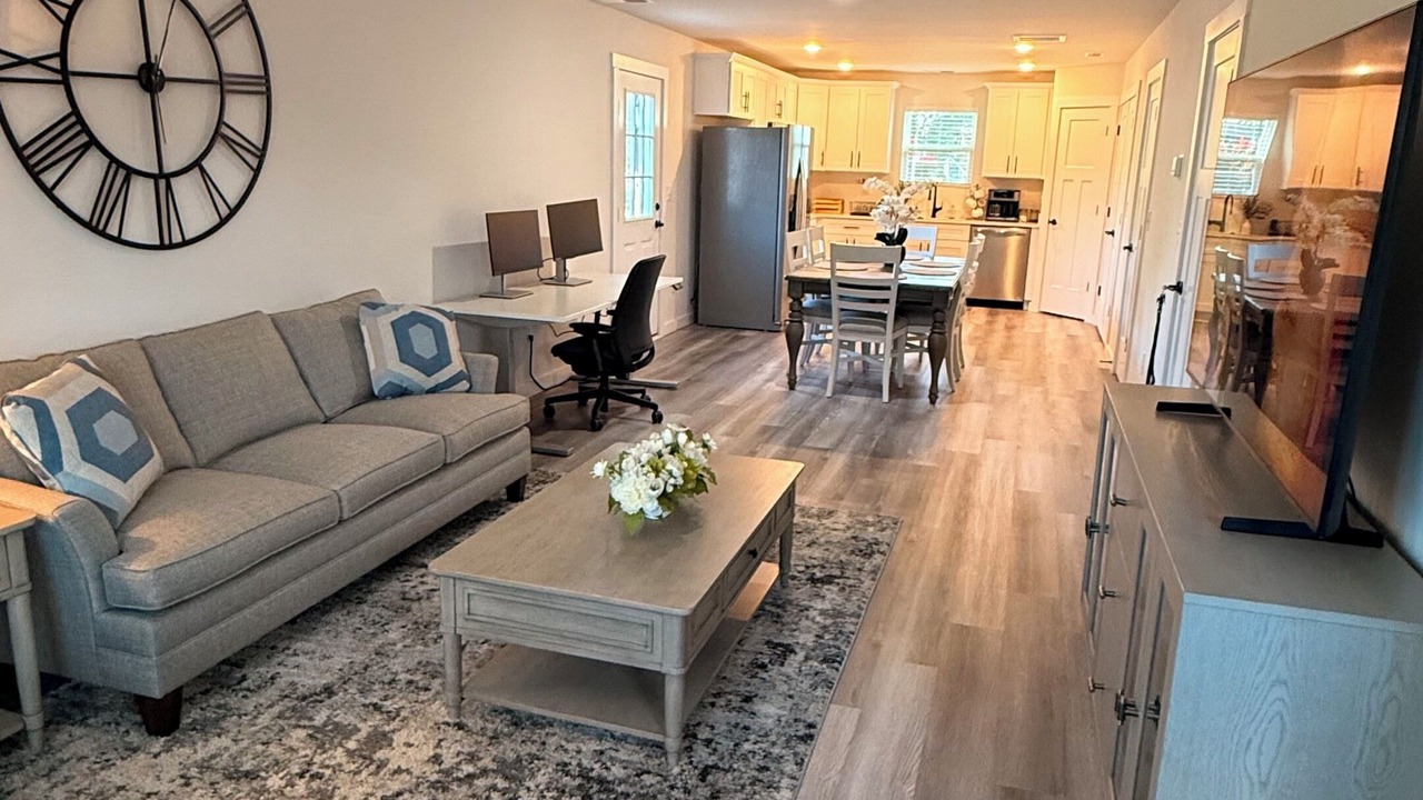 Photo of Livingroom in Hickory