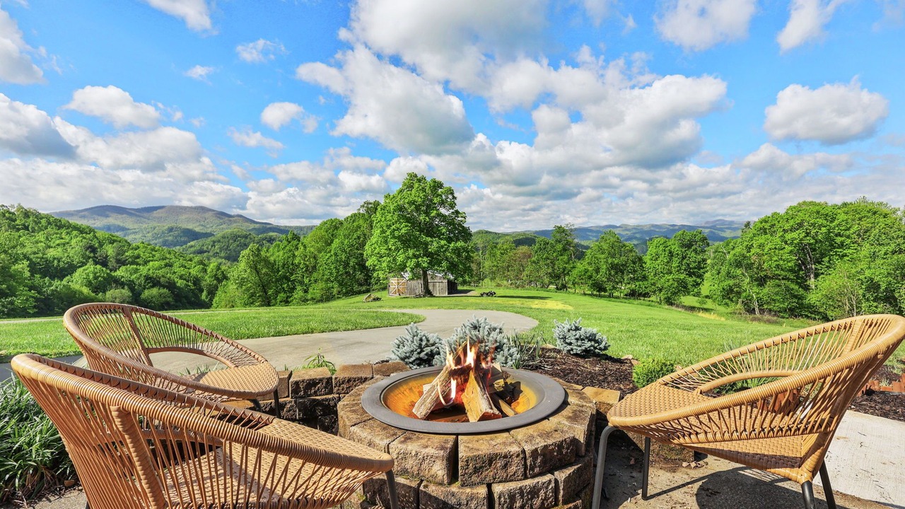 Photo of Outdoor in Butler