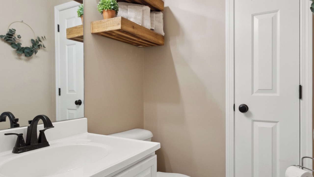 Photo of Bathroom in Stanton