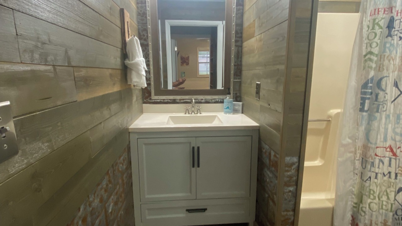 Photo of Bathroom in Farmers