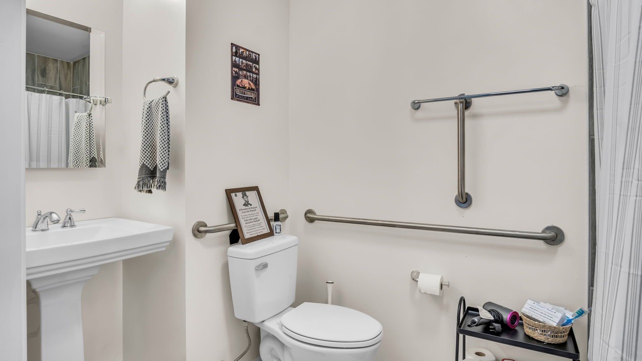Photo of Bathroom in Gettysburg