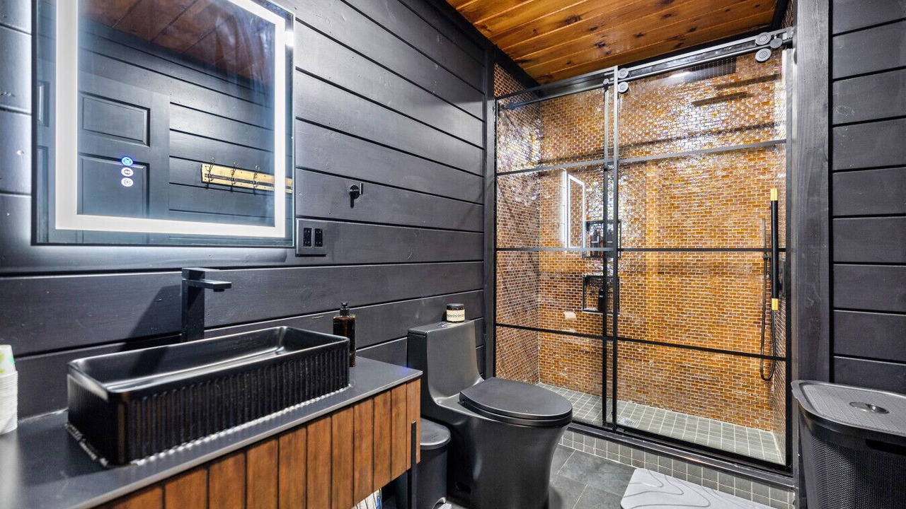 Photo of Bathroom in Rogers