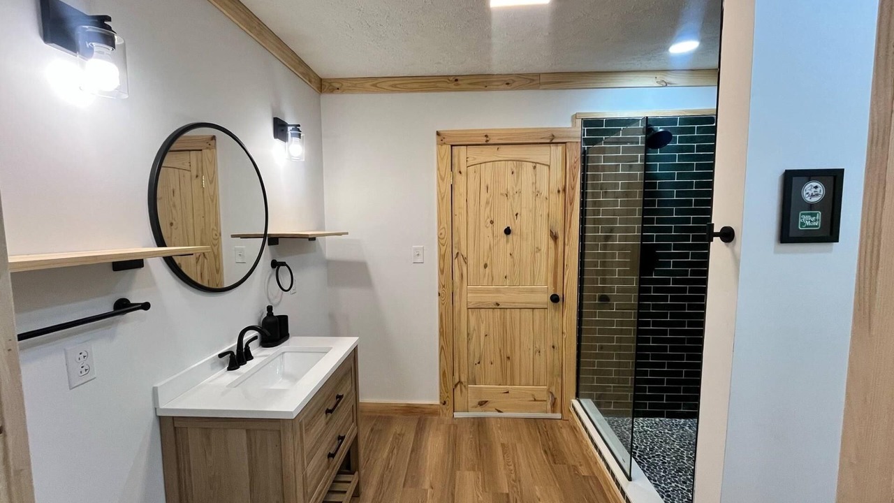 Photo of Bathroom in Campton