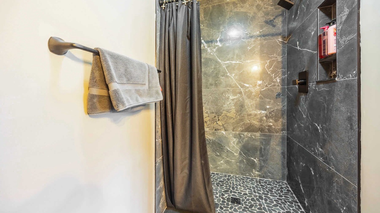 Photo of Bathroom in Thayerville