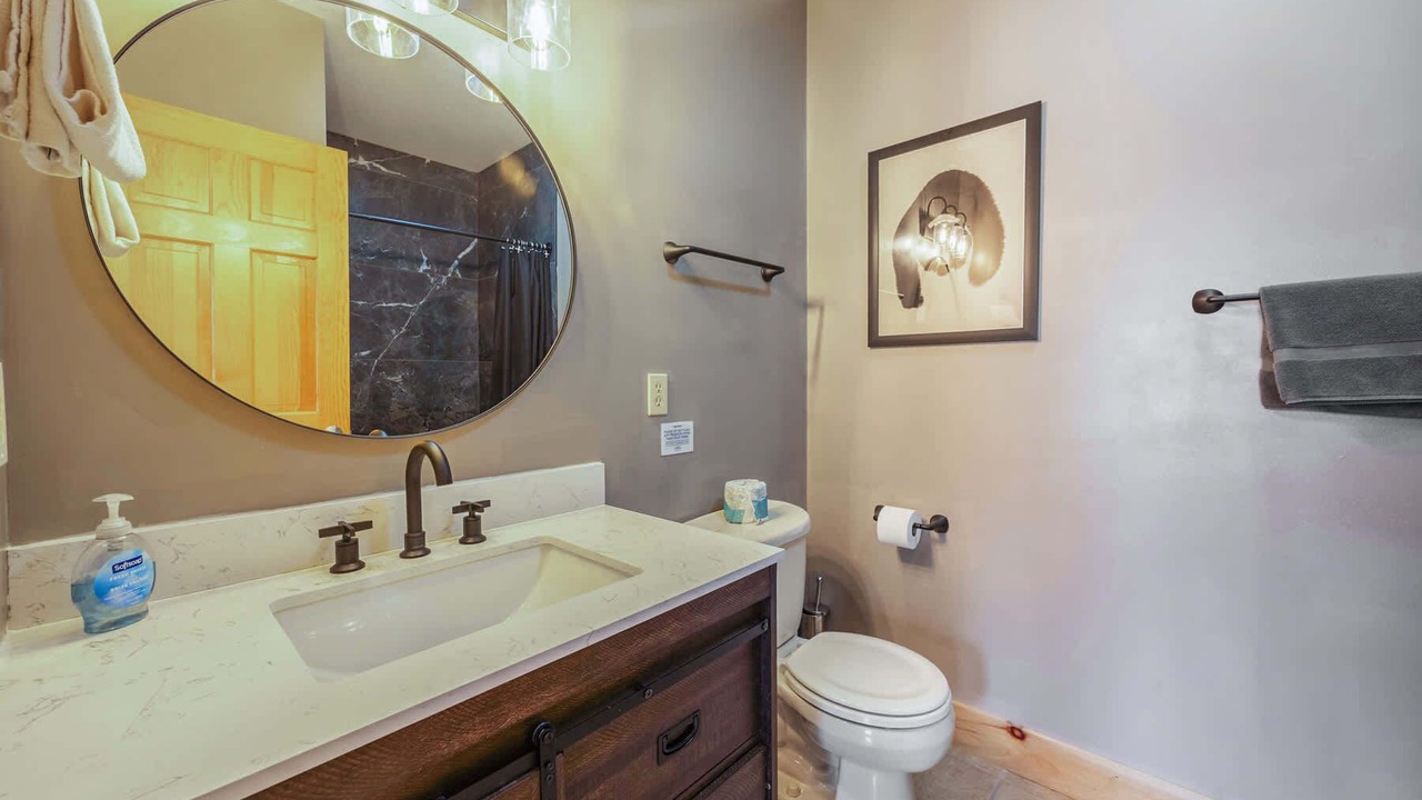 Photo of Bathroom in Thayerville