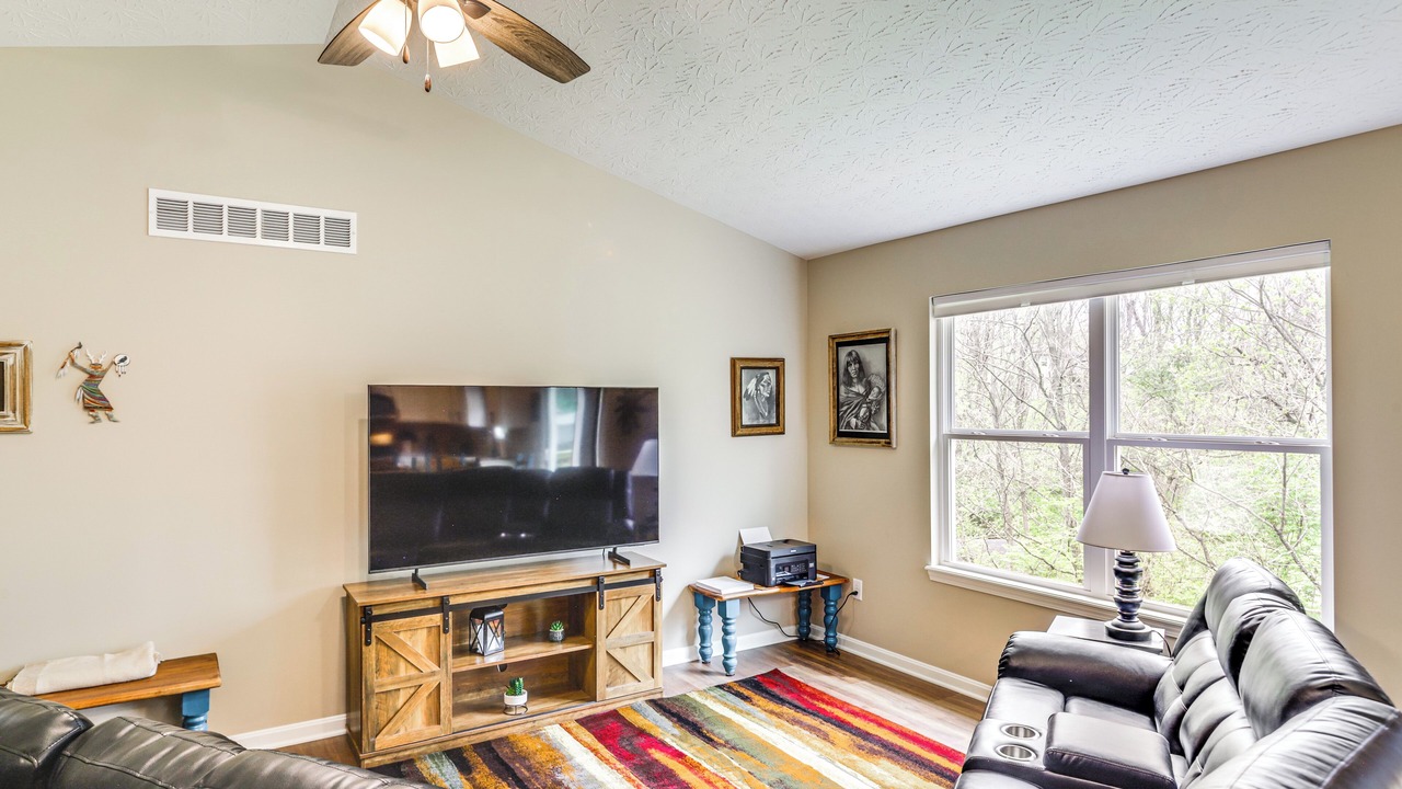 Photo of Bedroom in Dry Ridge