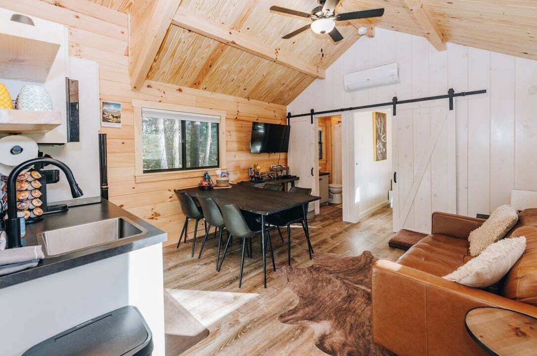 Photo of Livingroom in Campton