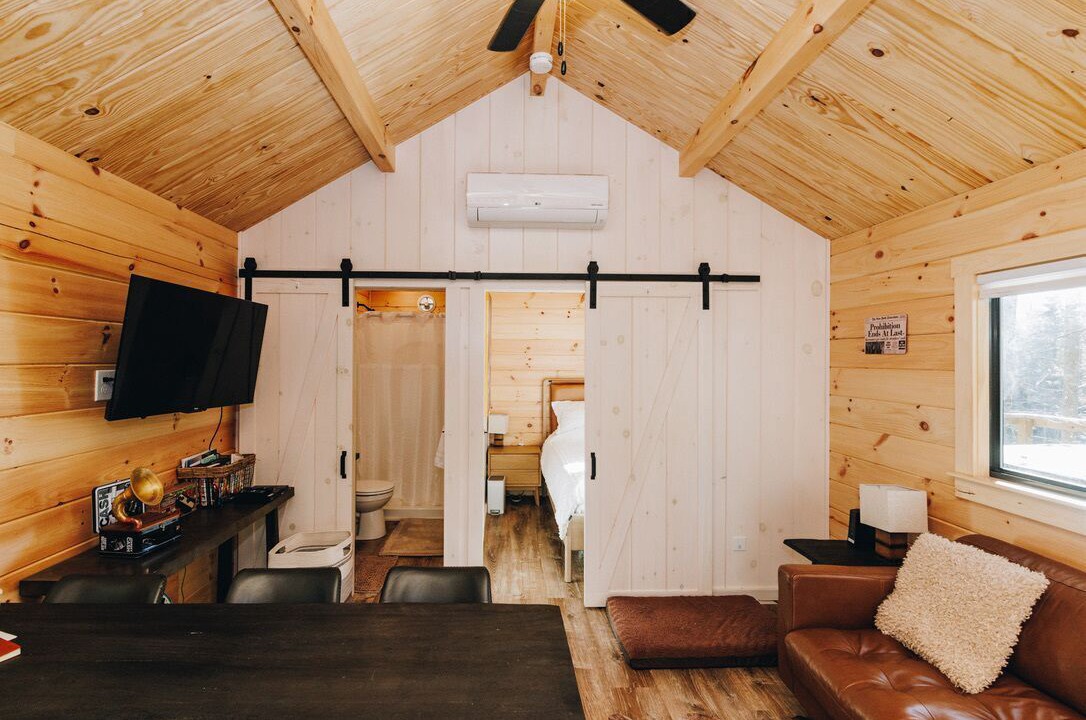 Photo of Bedroom in Campton