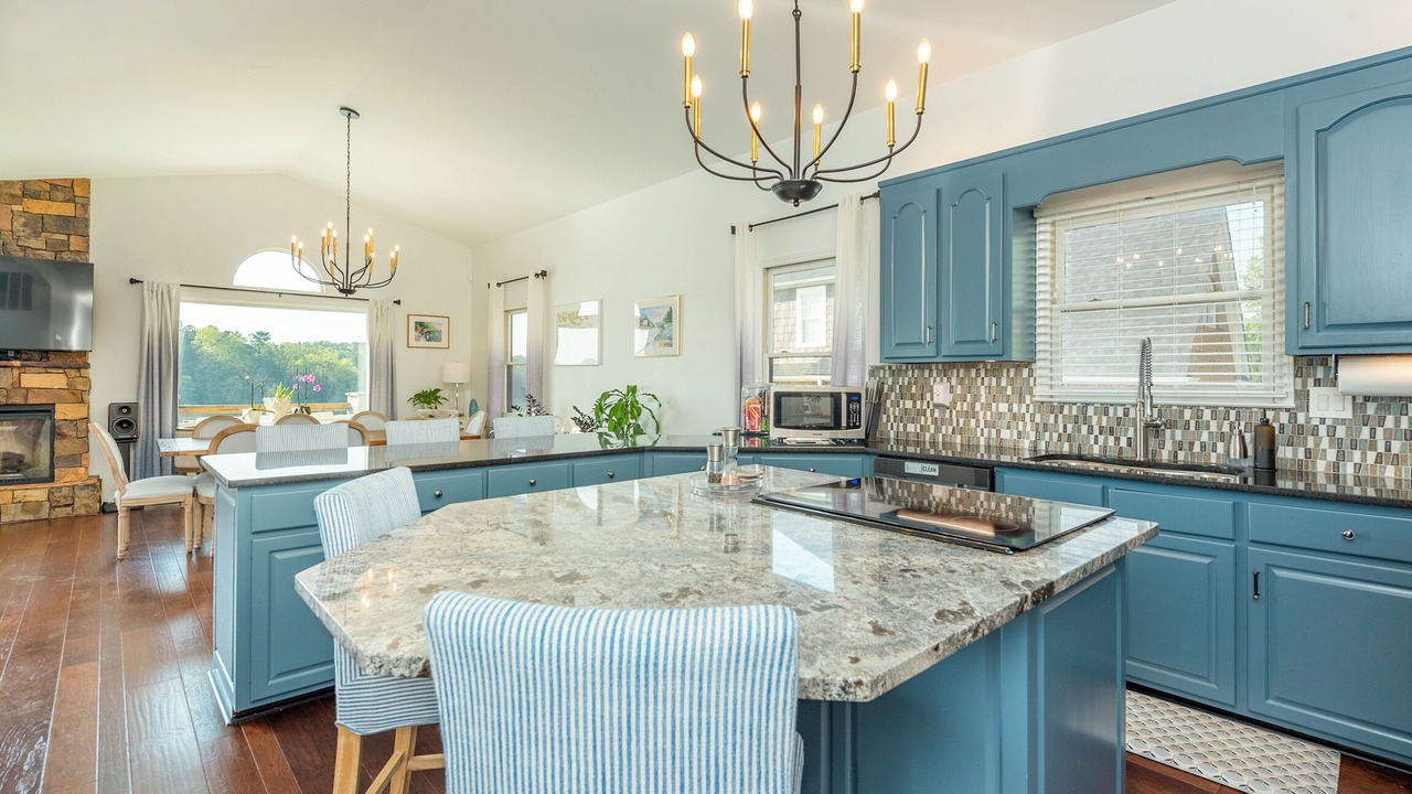 Photo of Kitchen in Marion Lake Club