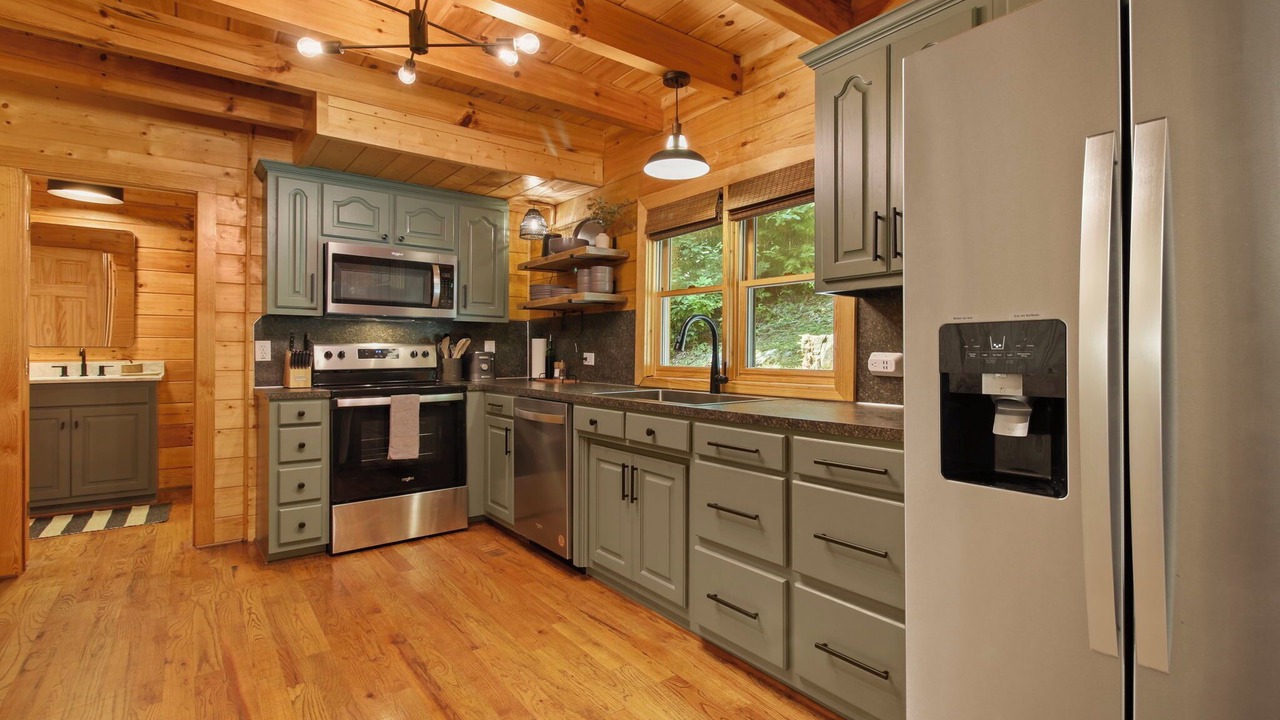 Photo of Kitchen in Blowing Rock