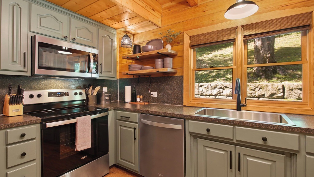 Photo of Kitchen in Blowing Rock