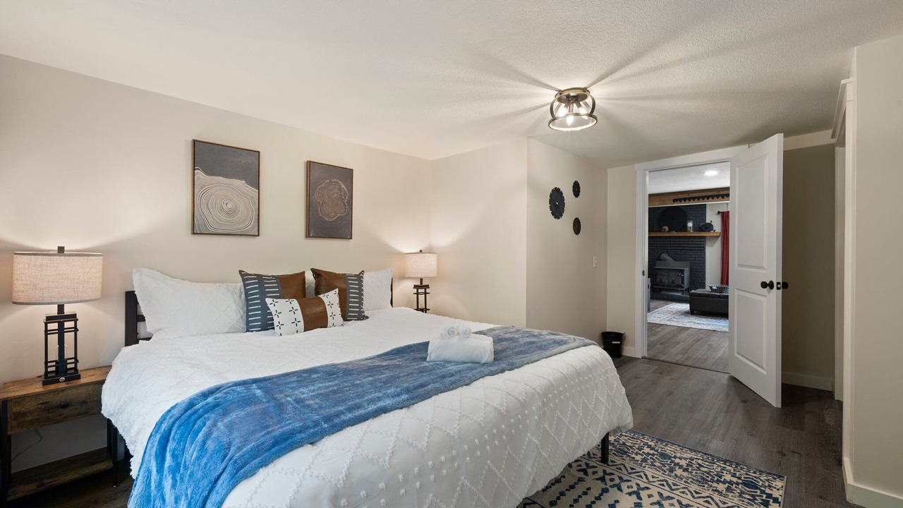 Photo of Bedroom in Hendersonville