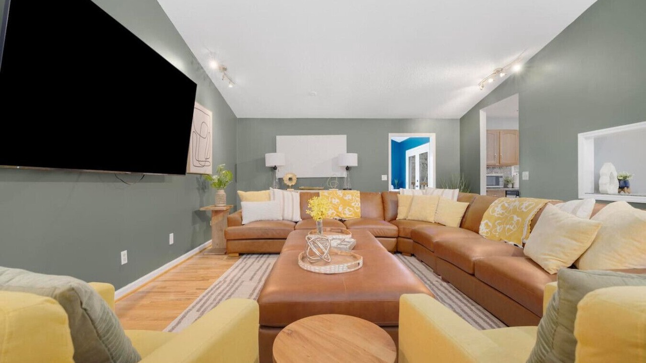 Photo of Livingroom in Kingsport