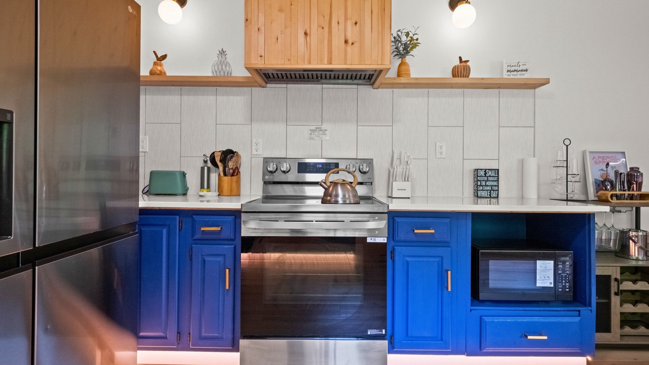 Photo of Kitchen in Deep Water