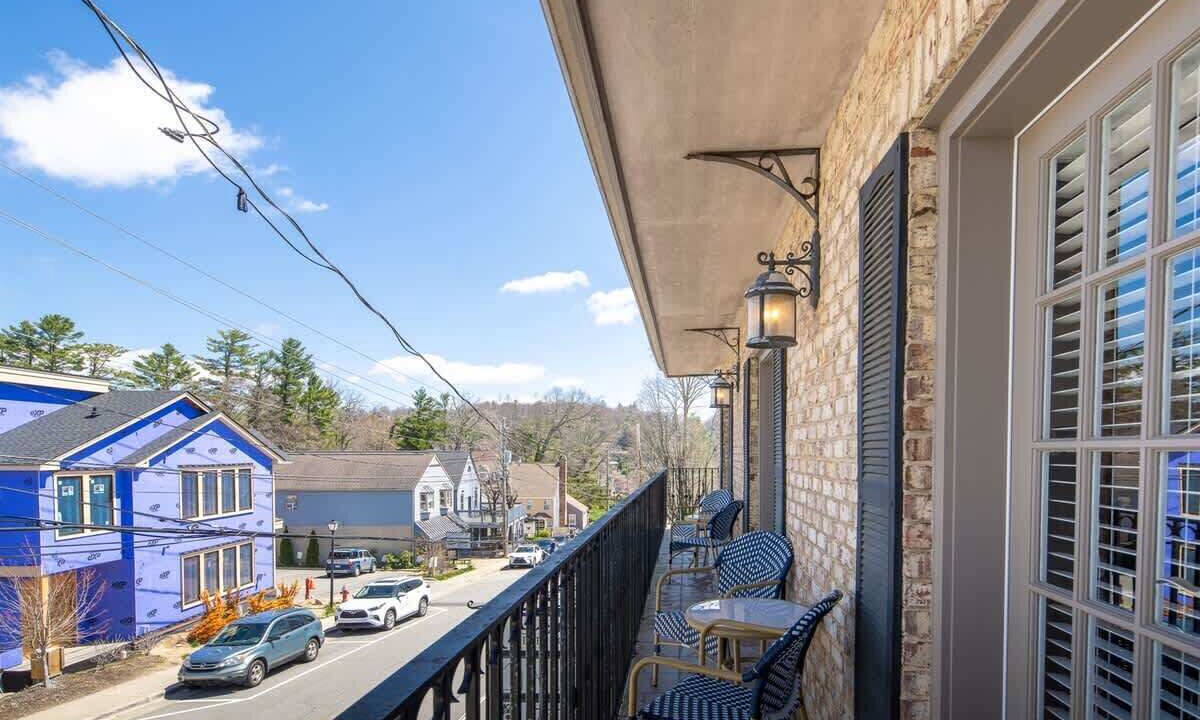 Photo of Patio Balcony in Blowing Rock