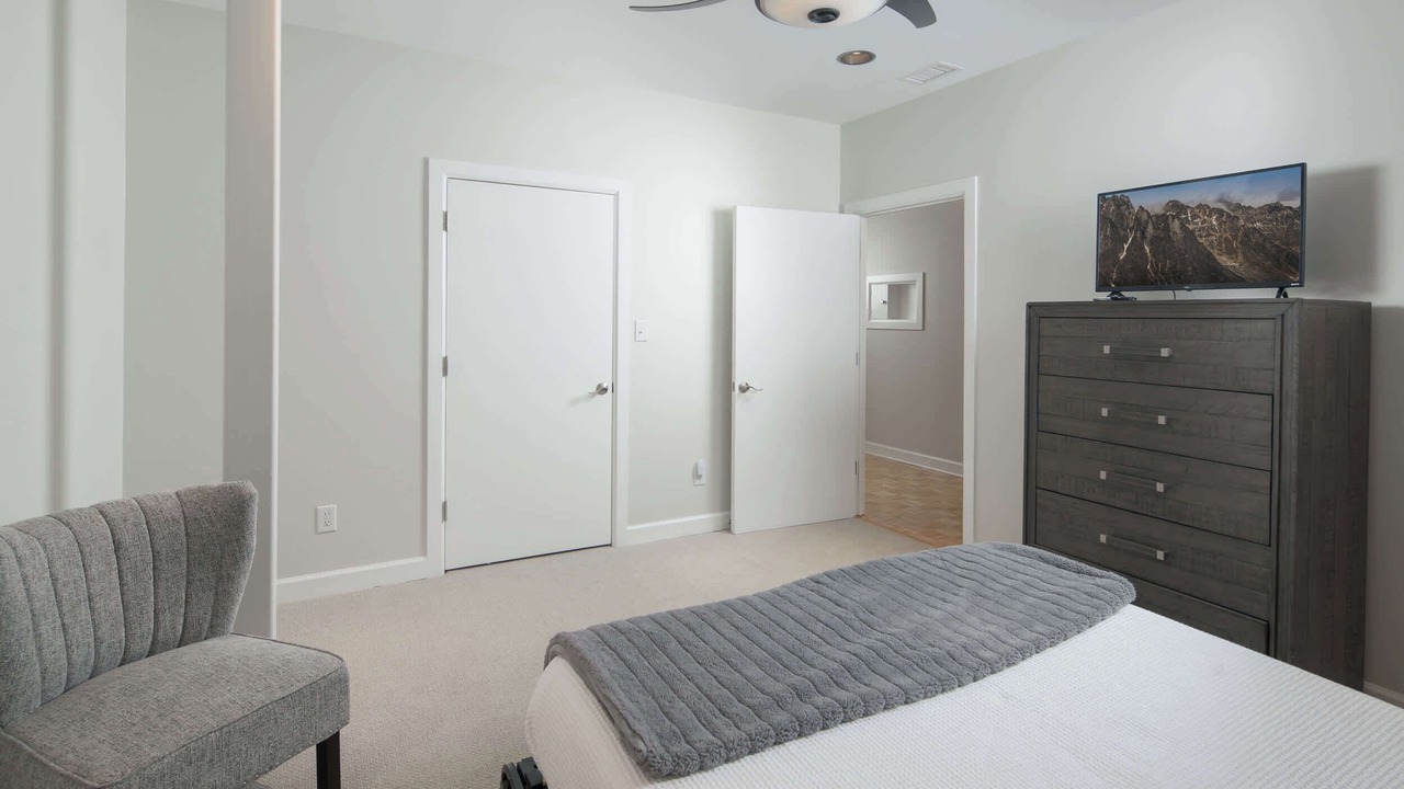 Photo of Bedroom in Blowing Rock