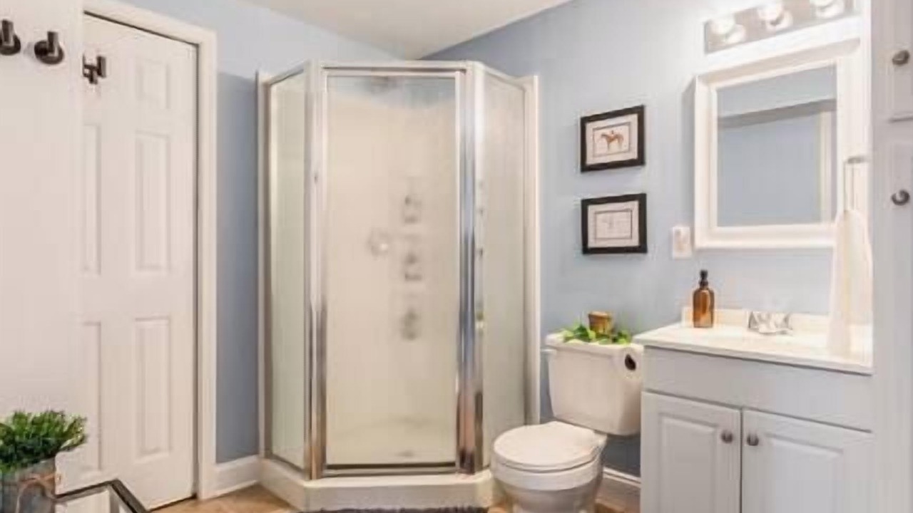 Photo of Bathroom in La Grange