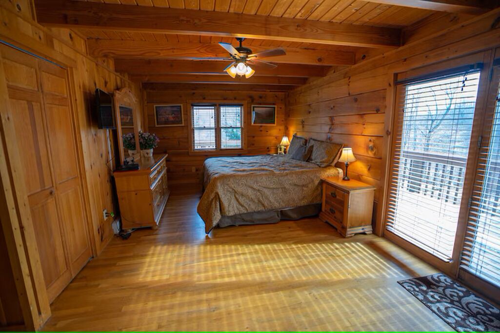 Photo of Bedroom in Todd