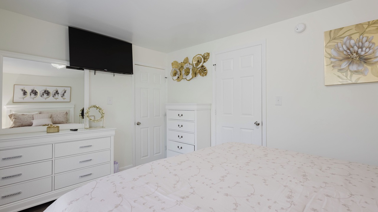 Photo of Bedroom in Northside District