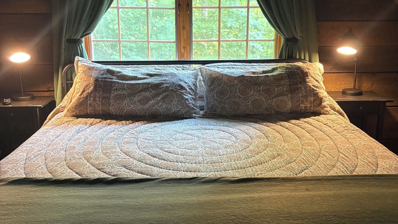 Photo of Bedroom in Campton