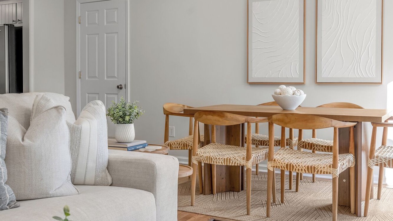 Photo of Livingroom in Lexington