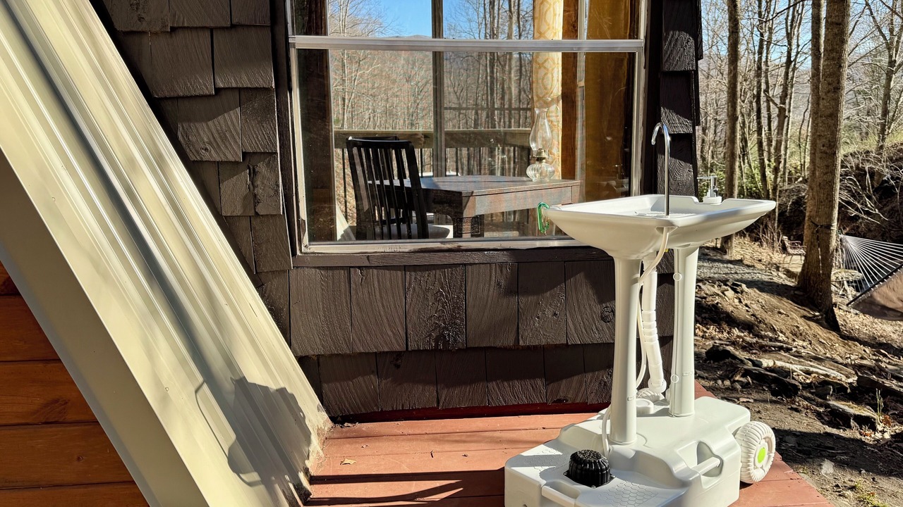 Photo of Outdoor in Bakersville