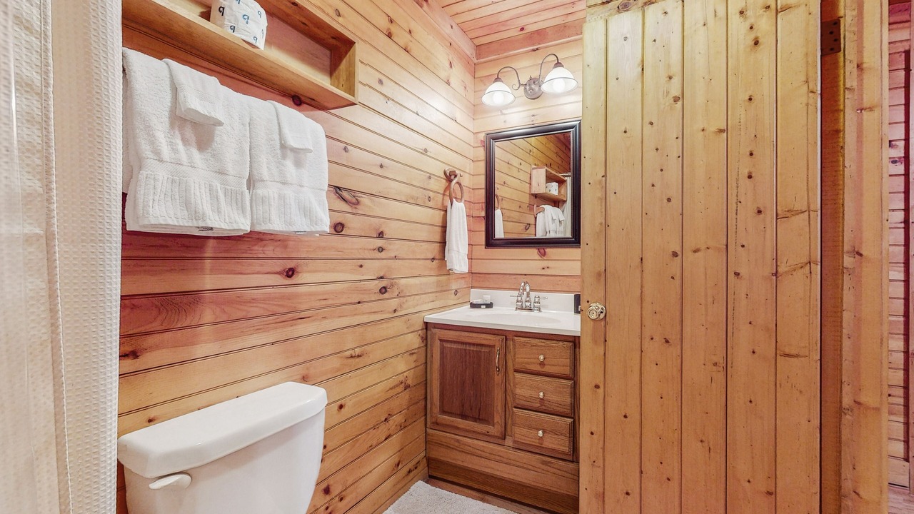 Photo of Bathroom in Elk Park