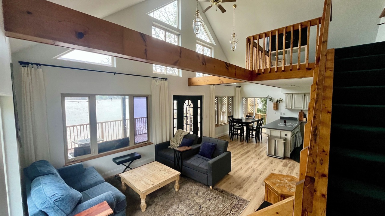 Photo of Livingroom in New Richmond