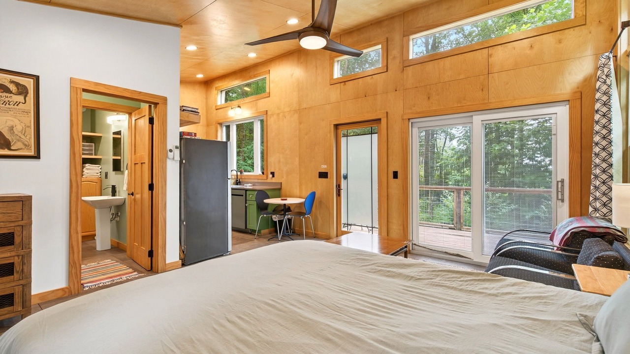 Photo of Bedroom in Cheshire