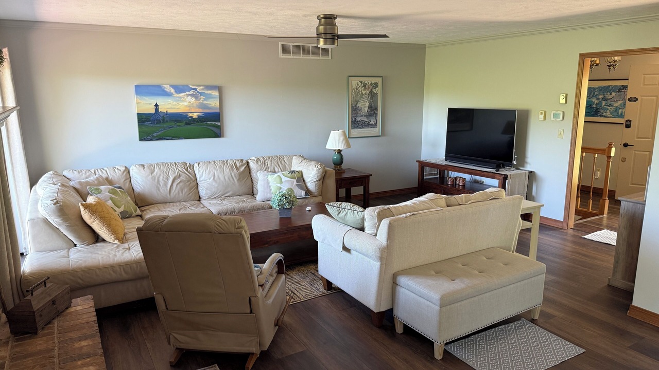 Photo of Livingroom in Omaha