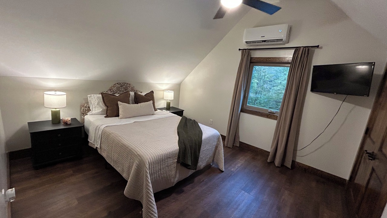 Photo of Bedroom in Boone