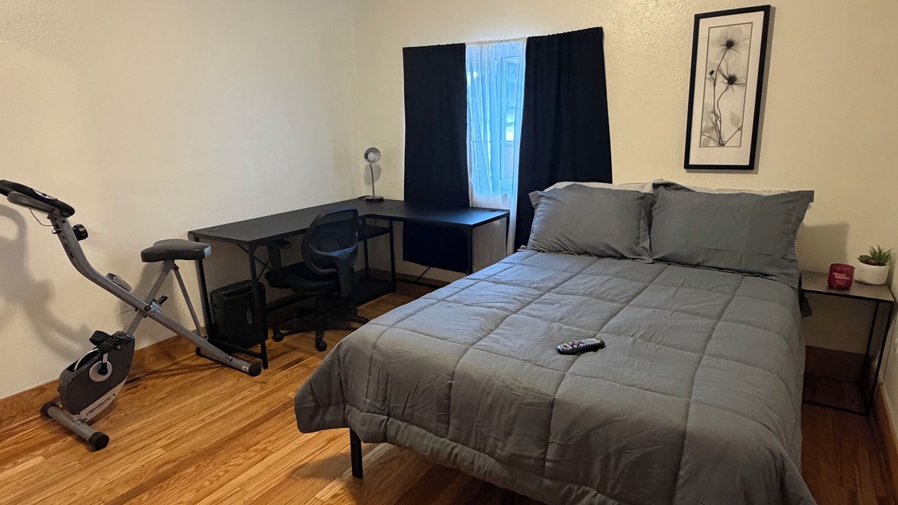 Photo of Bedroom in Cross Lanes