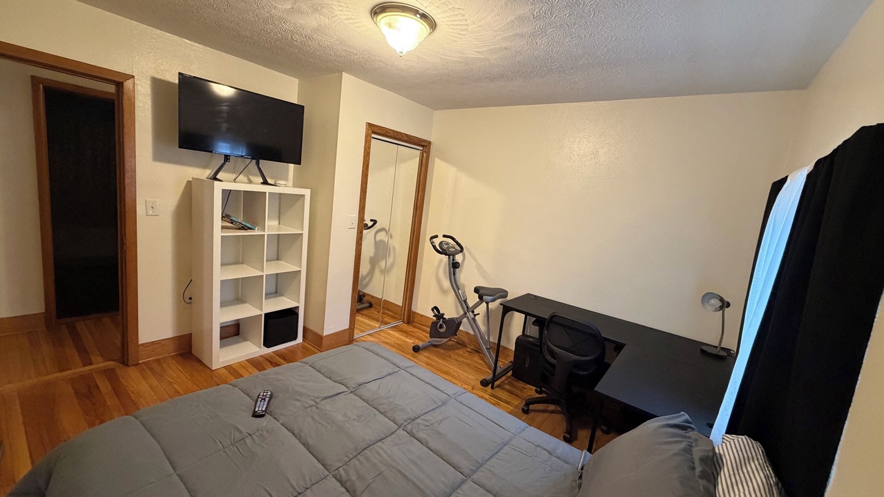 Photo of Bedroom in Cross Lanes
