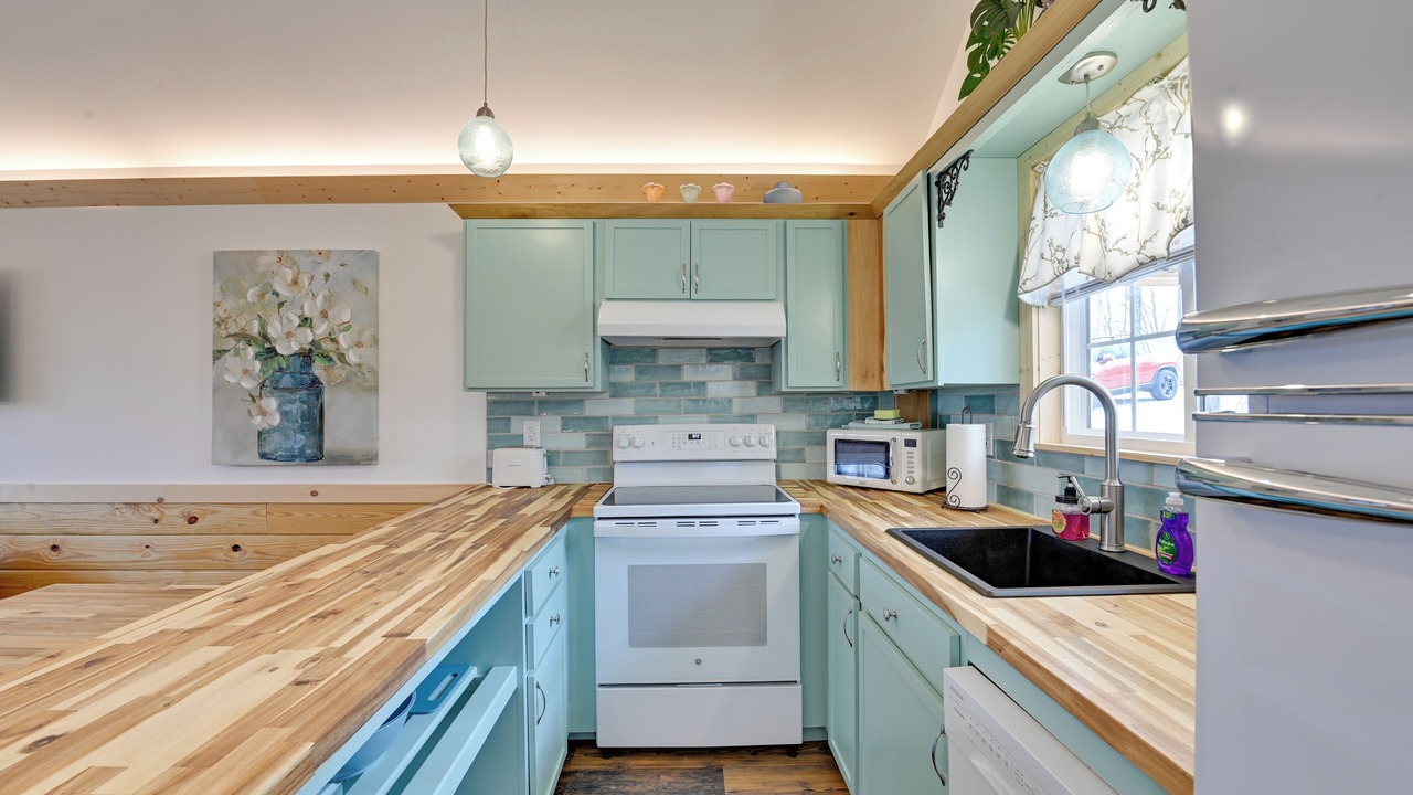 Photo of Kitchen in Frenchburg