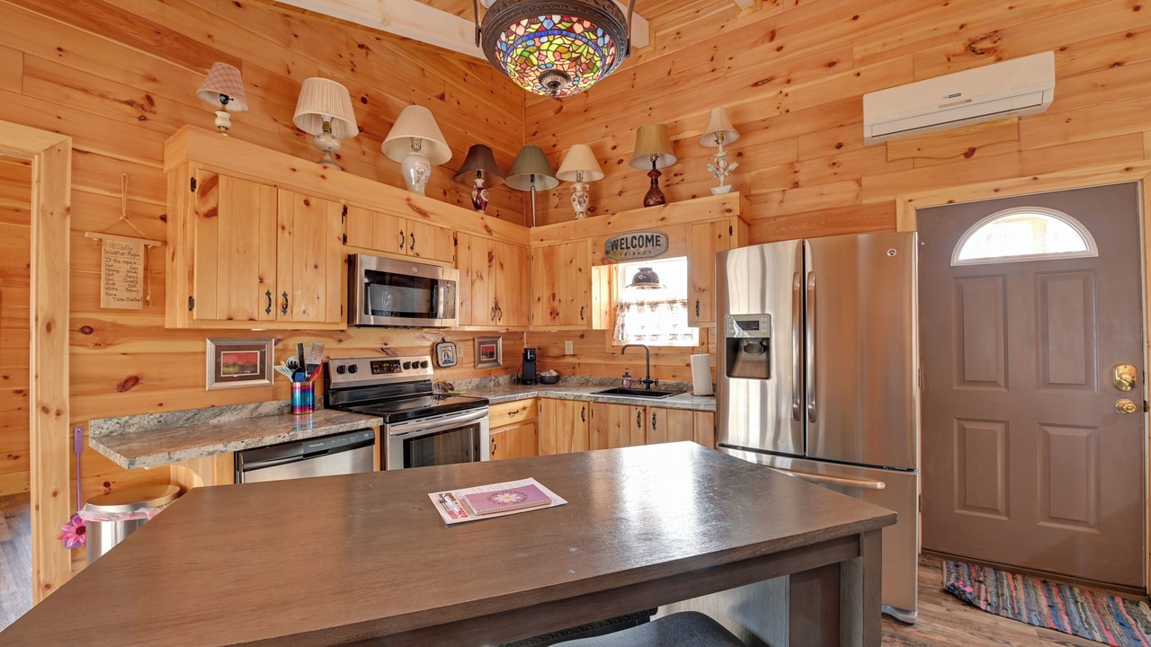 Photo of Kitchen in Frenchburg