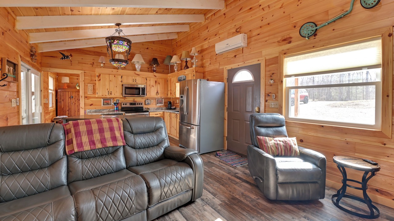 Photo of Livingroom in Frenchburg