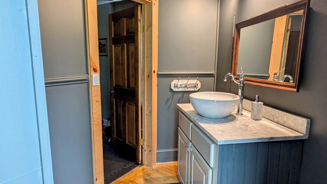 Photo of Bathroom in Transylvania County