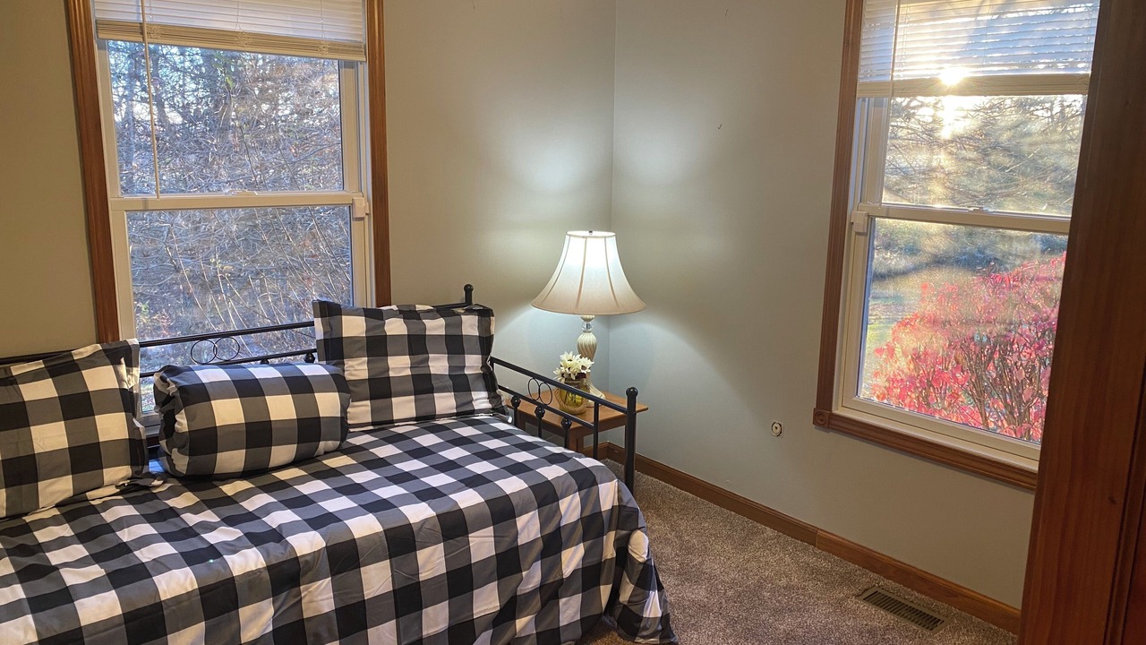 Photo of Bedroom in Hillsboro