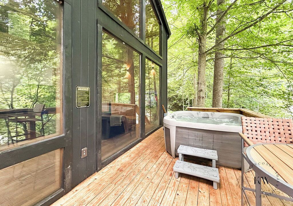 Photo of Patio Balcony in Stanton