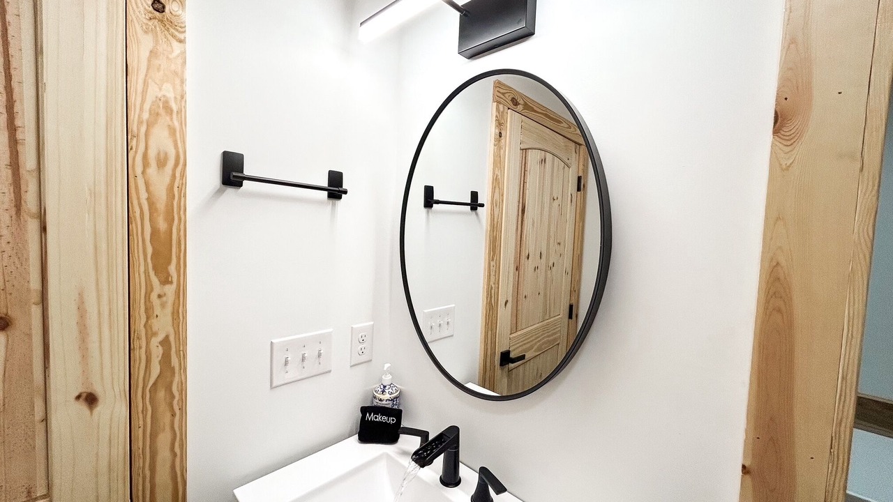 Photo of Bathroom in Stanton
