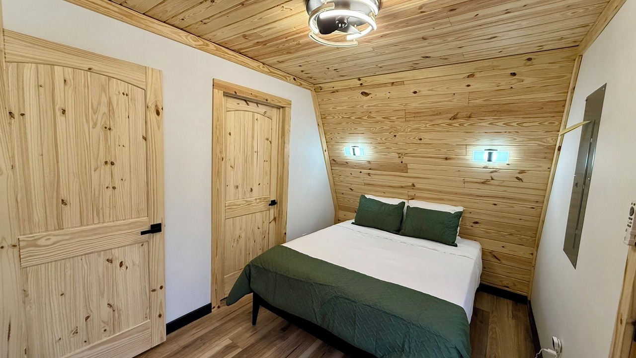 Photo of Bedroom in Stanton