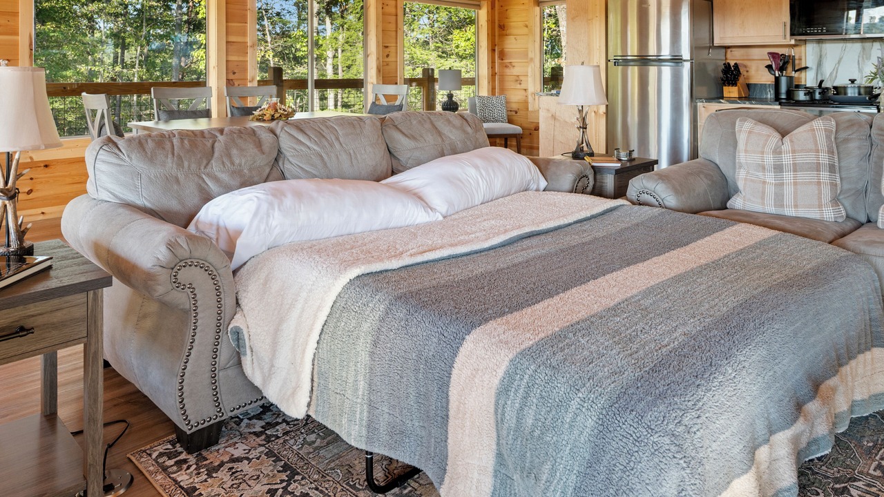 Photo of Bedroom in Frenchburg