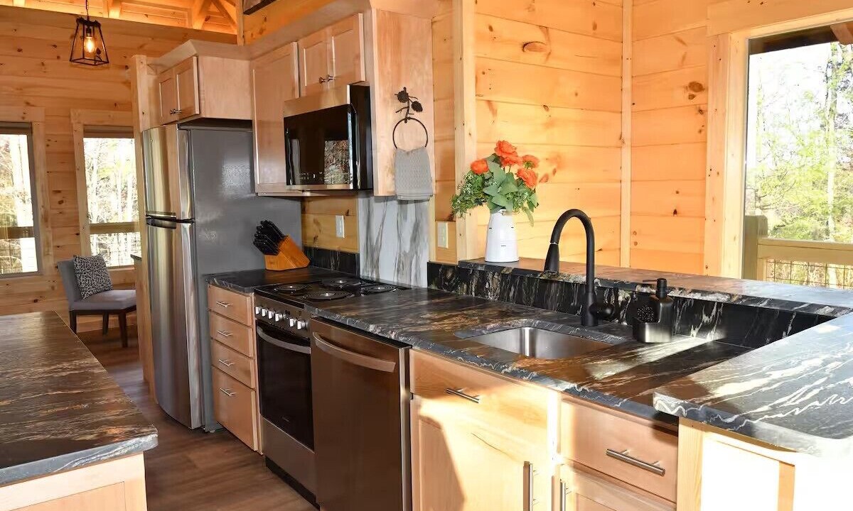 Photo of Kitchen in Frenchburg