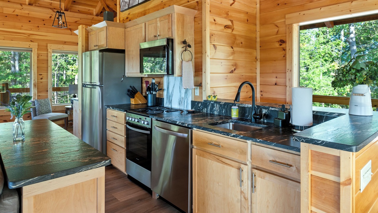 Photo of Kitchen in Frenchburg