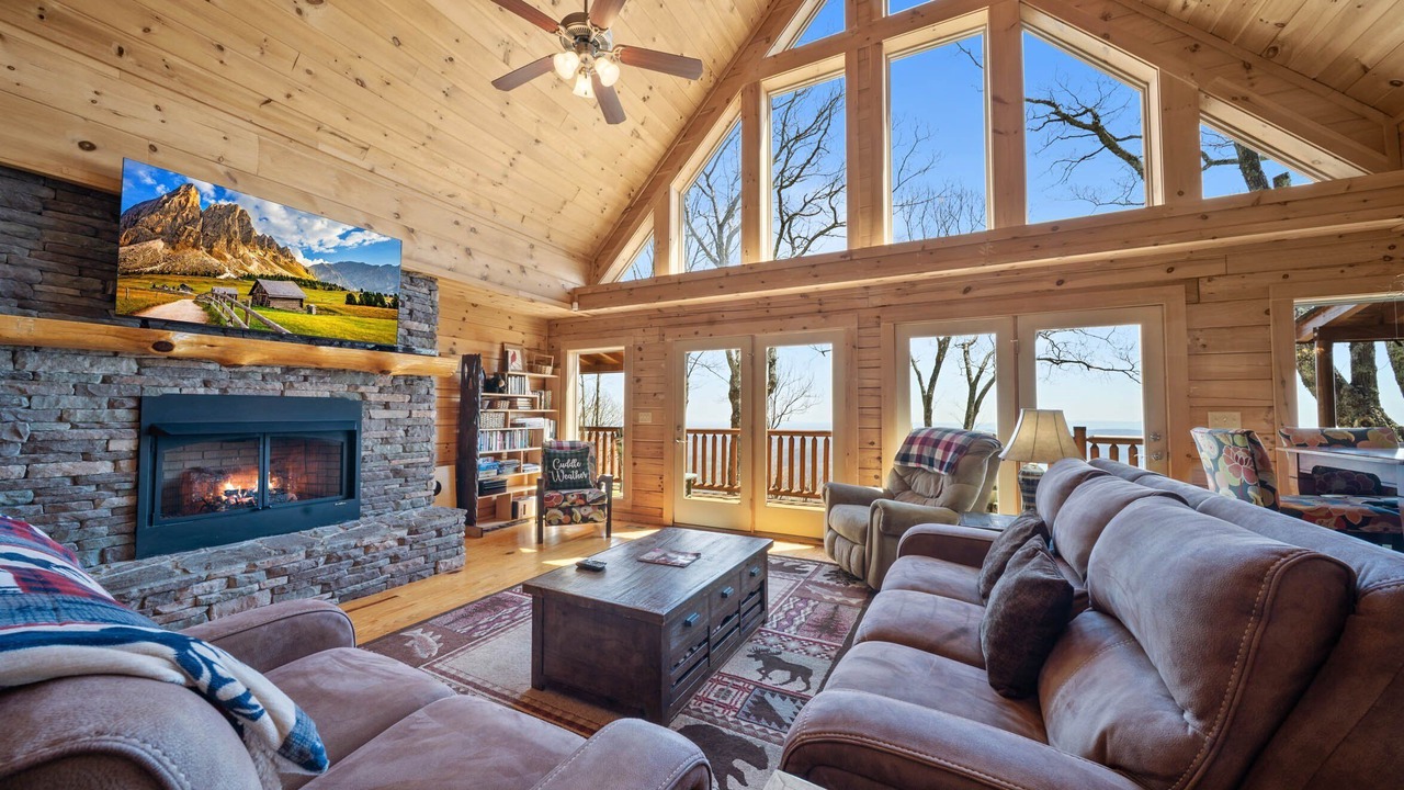 Photo of Livingroom in Linville
