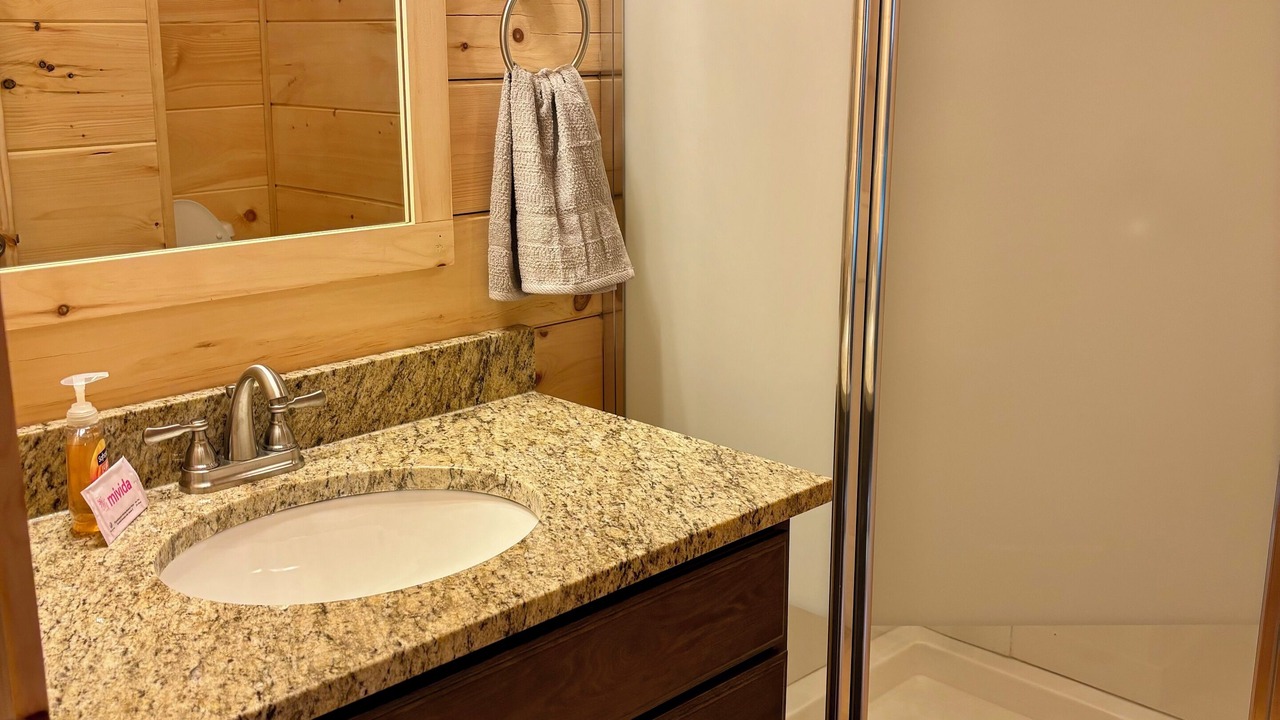 Photo of Bathroom in Fairview