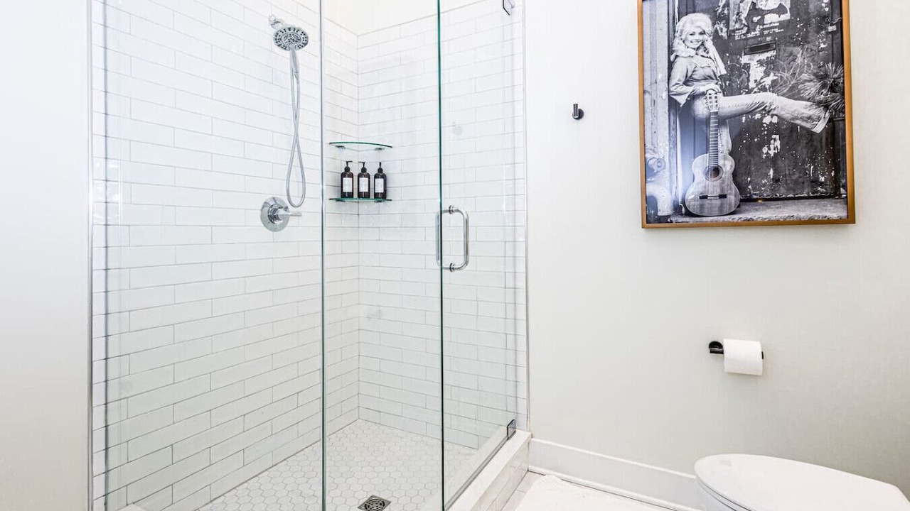 Photo of Bathroom in Downtown Knoxville