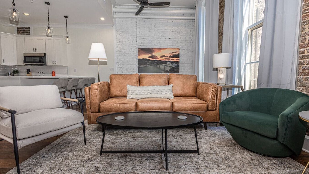 Photo of Livingroom in Downtown Knoxville